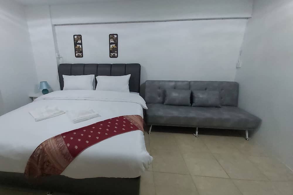 Photo of Bedroom in Huai Khwang