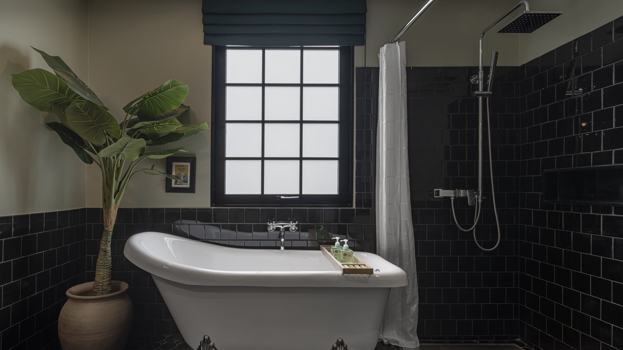 Photo of Bathroom in Pratunam
