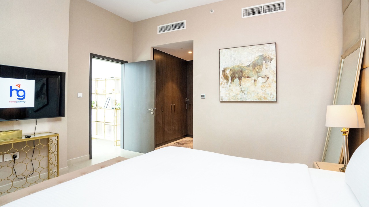 Photo of Bedroom in Za'abeel 2