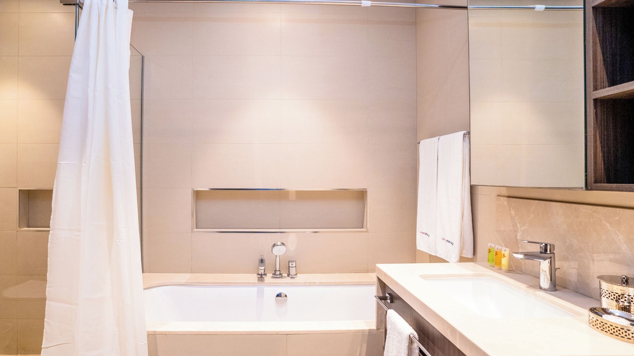Photo of Bathroom in Za'abeel 2