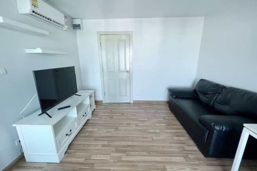 Photo of Livingroom in Phra Khanong