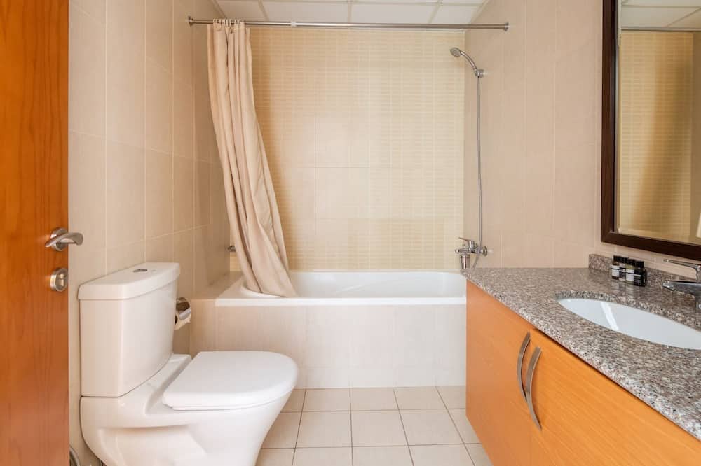 Photo of Bathroom in Jebel Ali