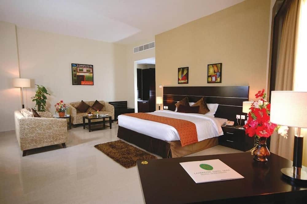 Photo of Bedroom in Al Muraqqabat