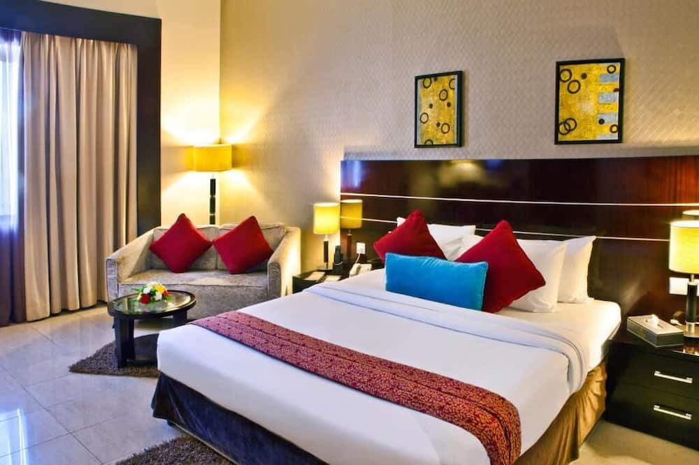 Photo of Bedroom in Al Muraqqabat