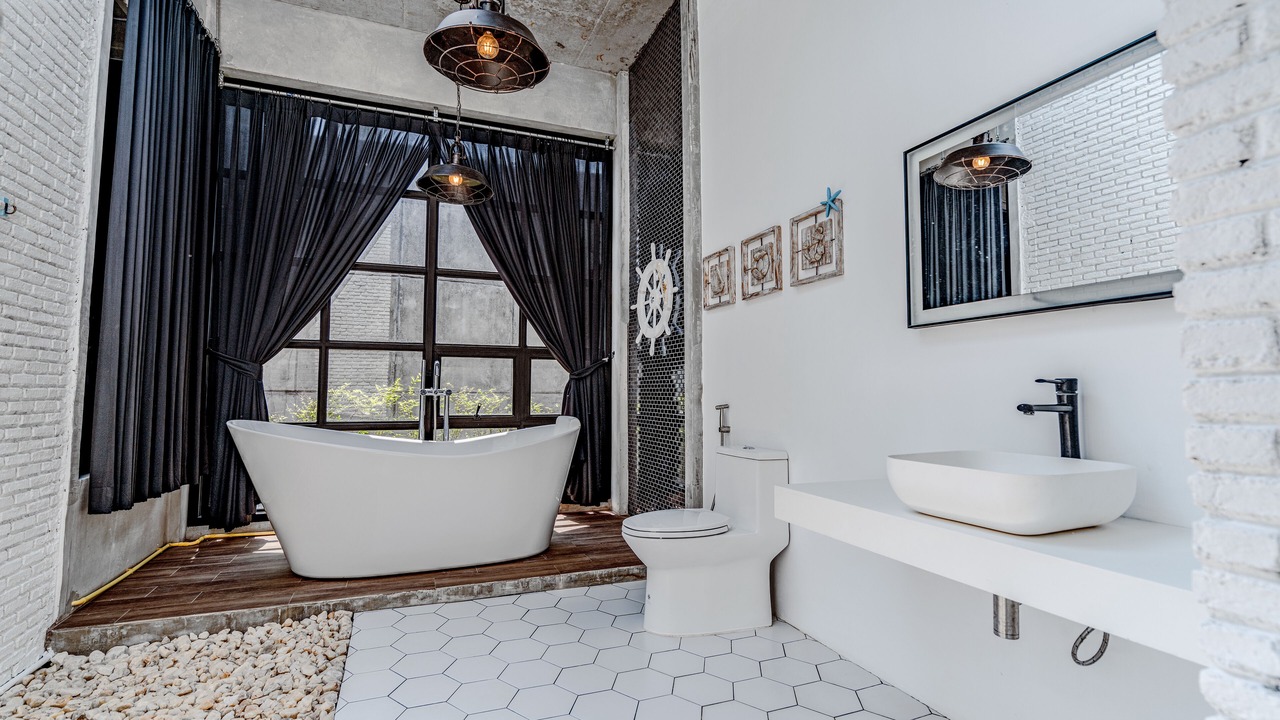 Photo of Bathroom in Thap Sakae