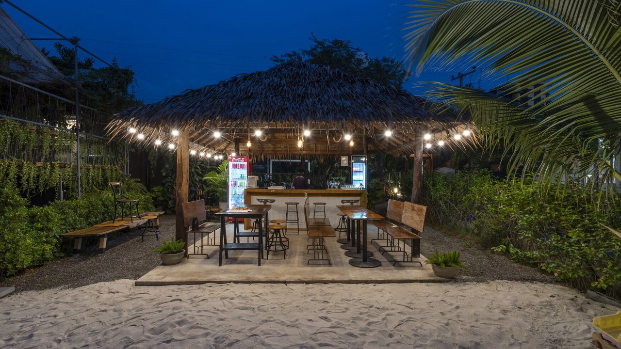 Photo of Outdoor in Laem Phak Bia