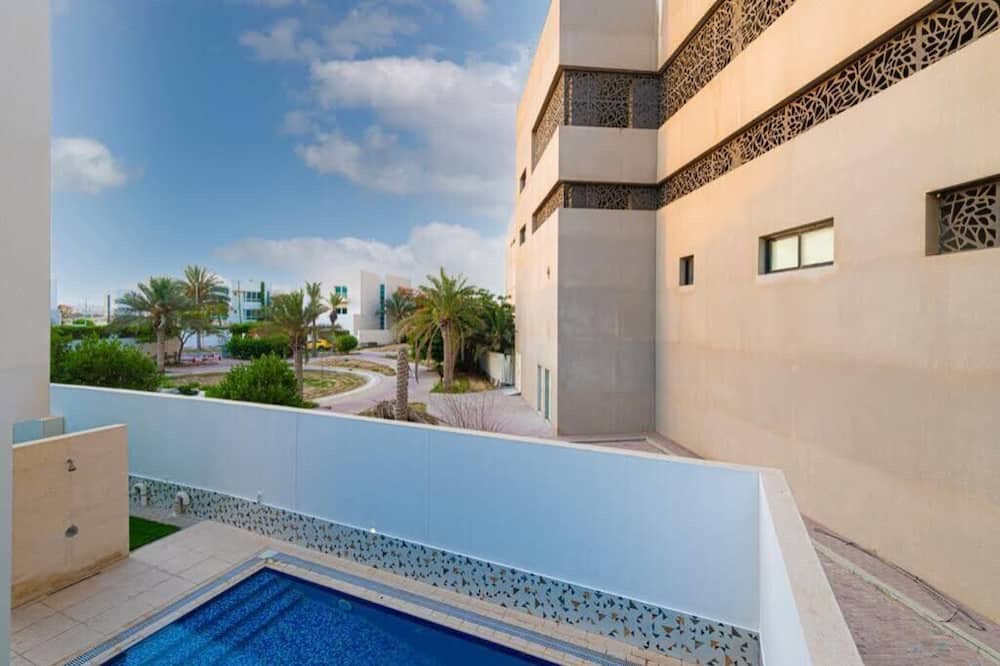 Photo of Outdoor in Al Sufouh 1