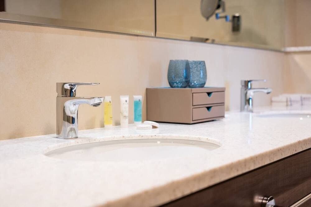 Photo of Bathroom in Dubai Media City