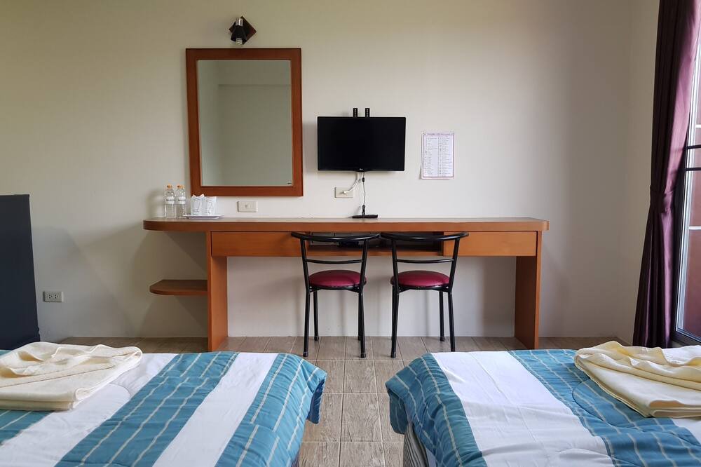 Photo of Bedroom in Mae Jo