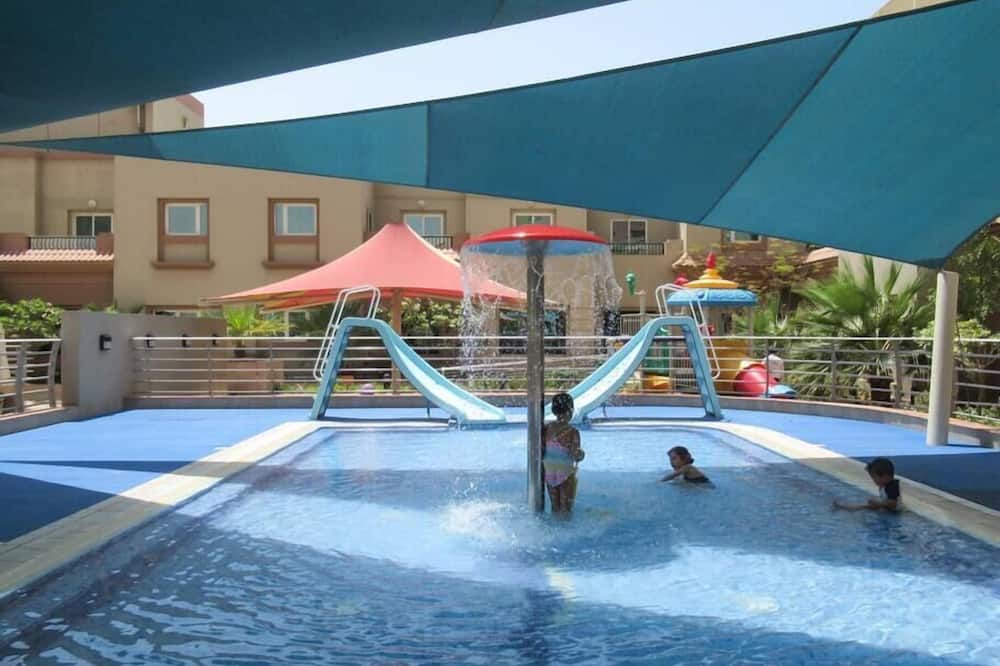Photo of Outdoor in Jumeirah Village
