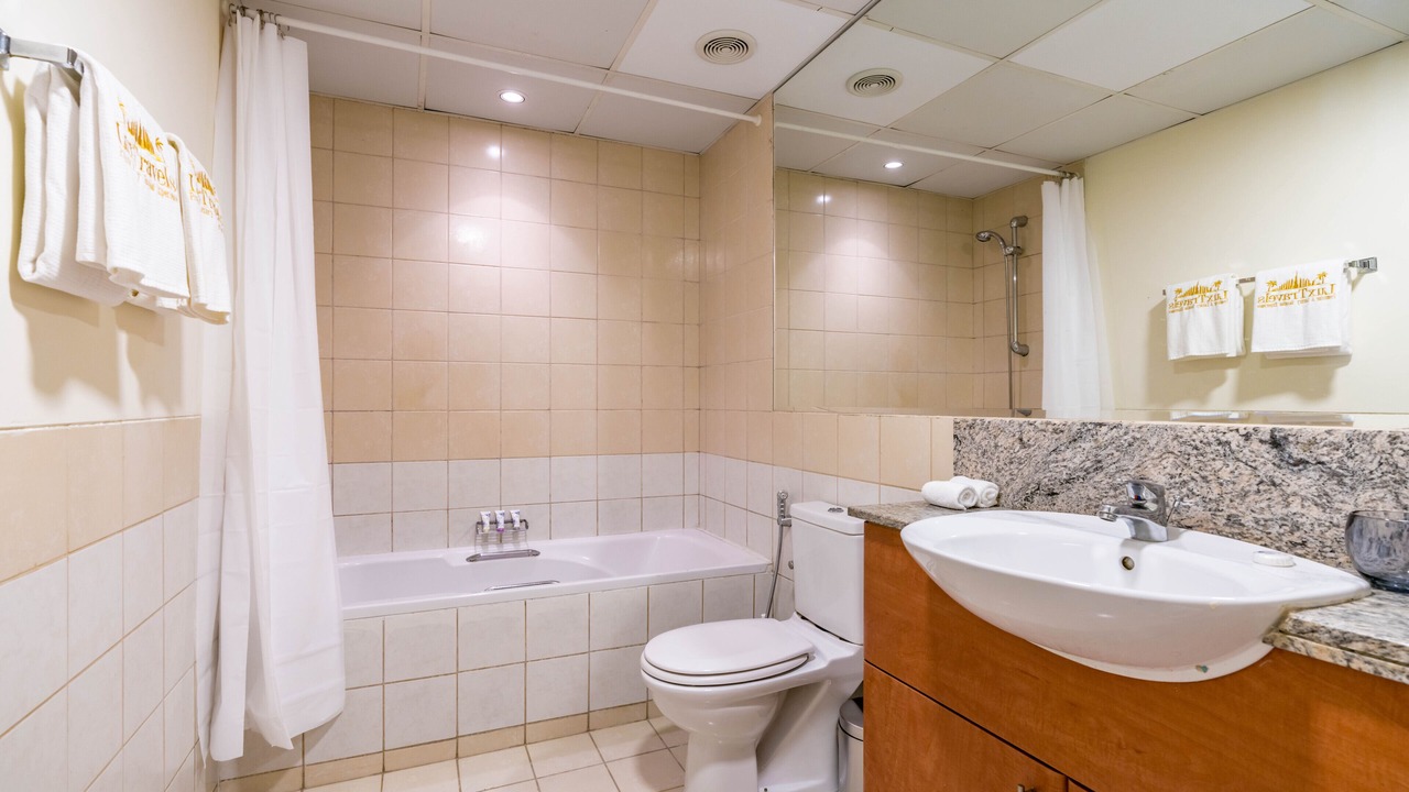 Photo of Bathroom in The Greens