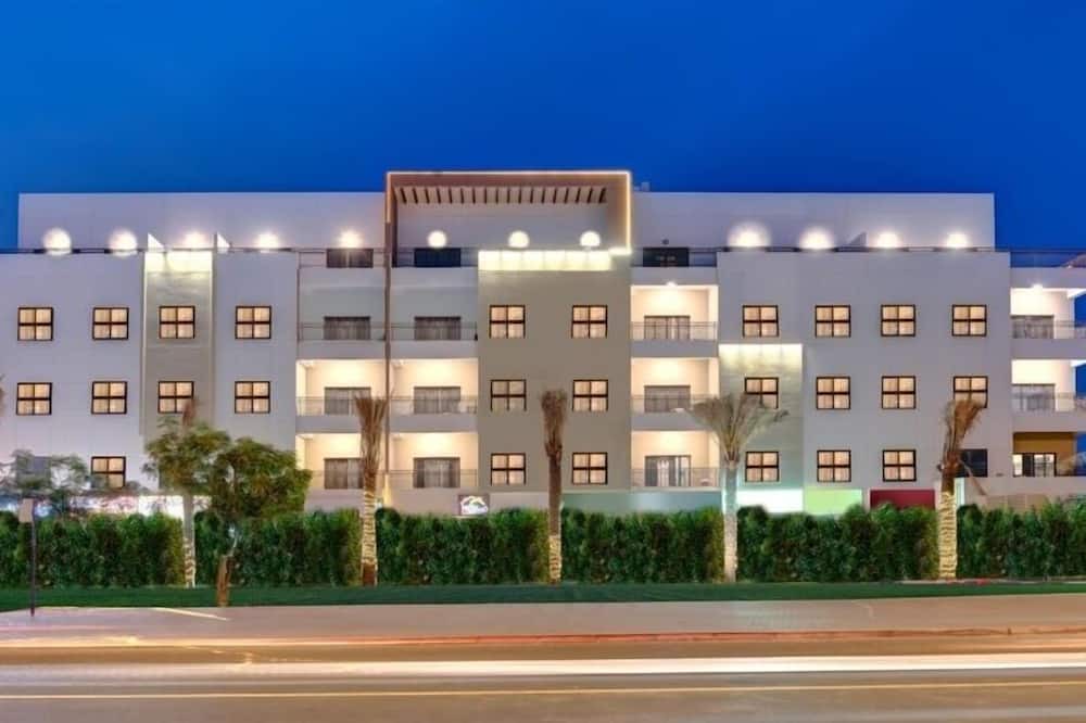 Photo of Outdoor in Dubai Investment Park