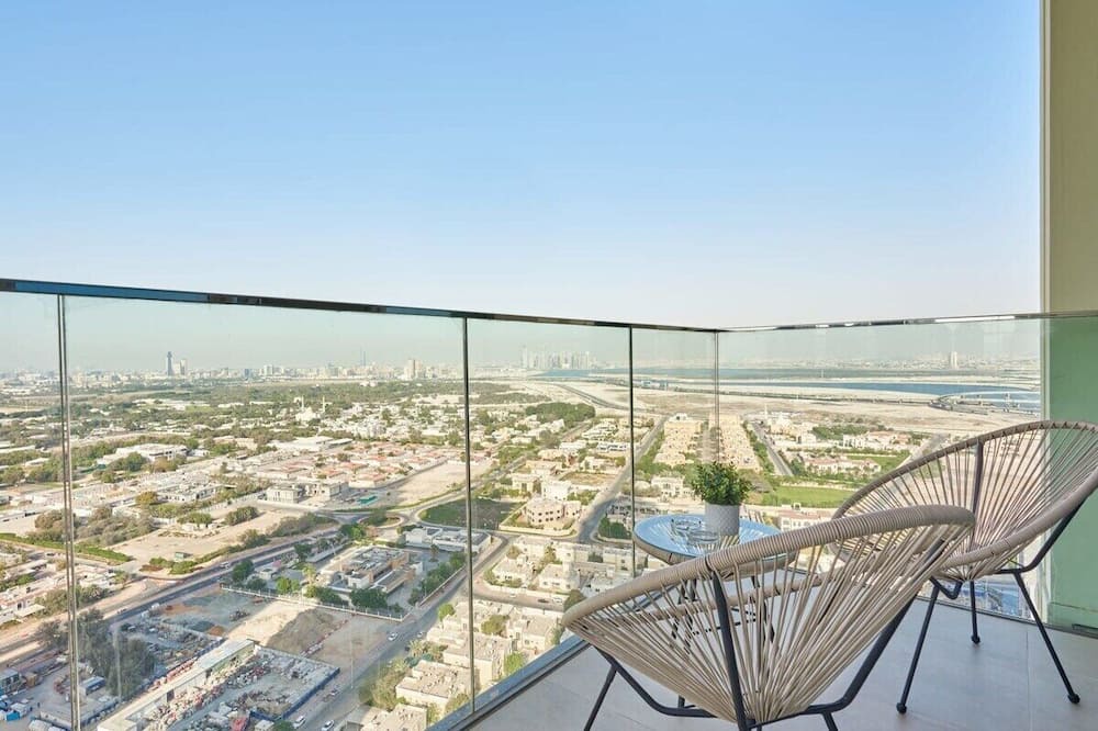 Photo of Patio Balcony in Za'abeel 2