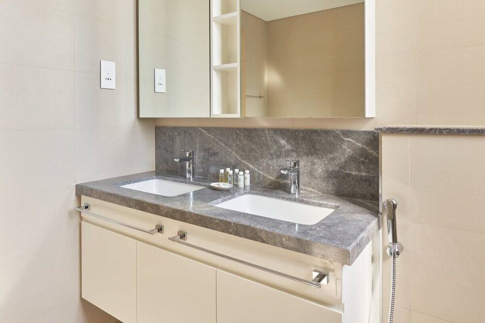 Photo of Bathroom in Za'abeel 2