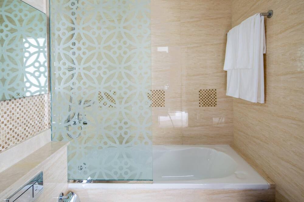 Photo of Bathroom in Downtown Dubai