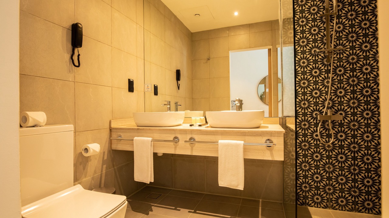 Photo of Bathroom in Jadaf