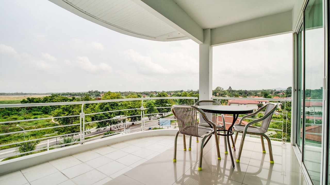 Photo of Outdoor in Pong