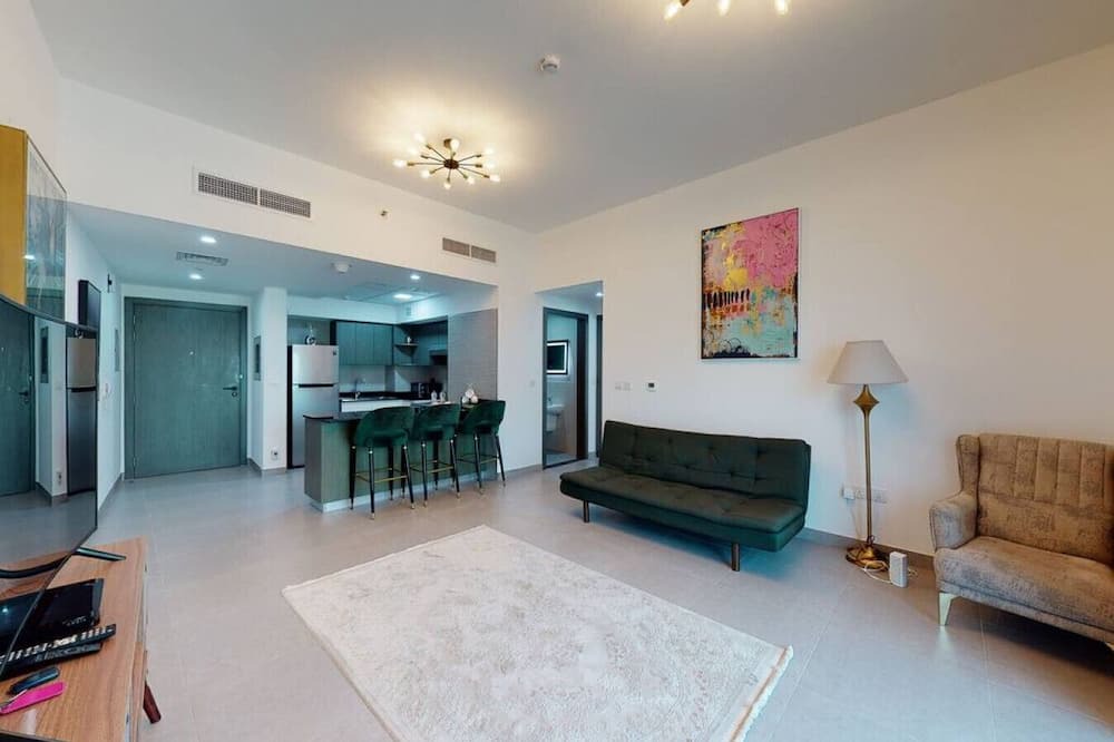 Photo of Livingroom in Al Barsha