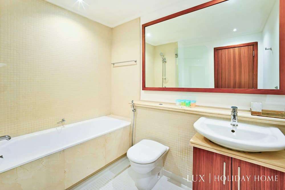 Photo of Bathroom in Al Sufouh 2