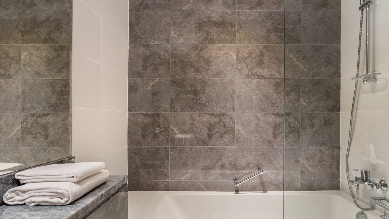 Photo of Bathroom in Jebel Ali