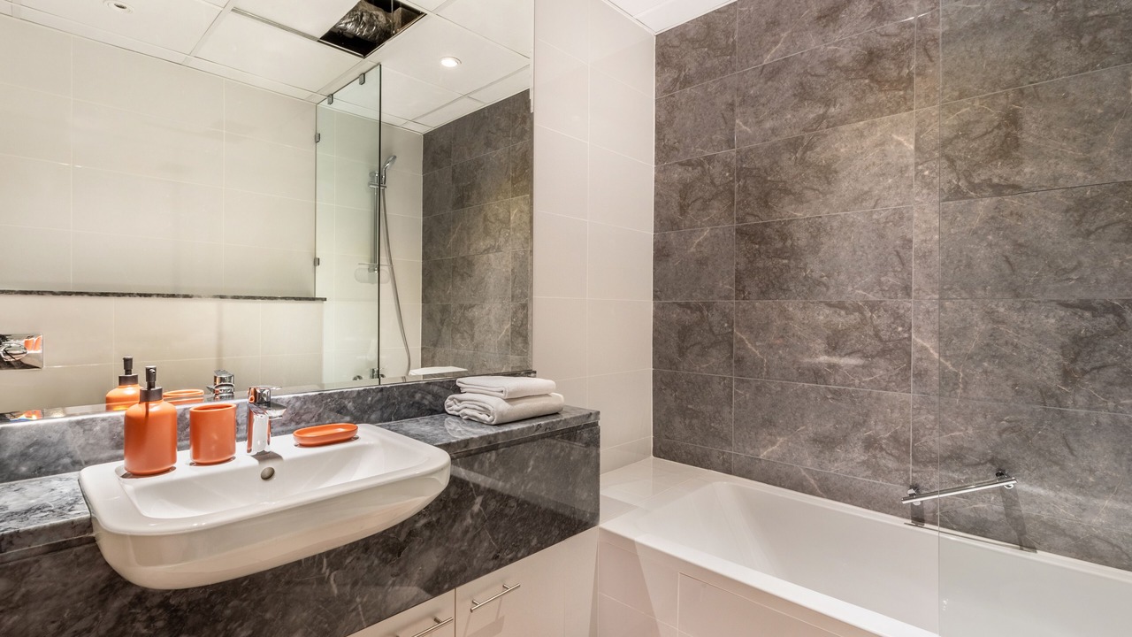 Photo of Bathroom in Jebel Ali