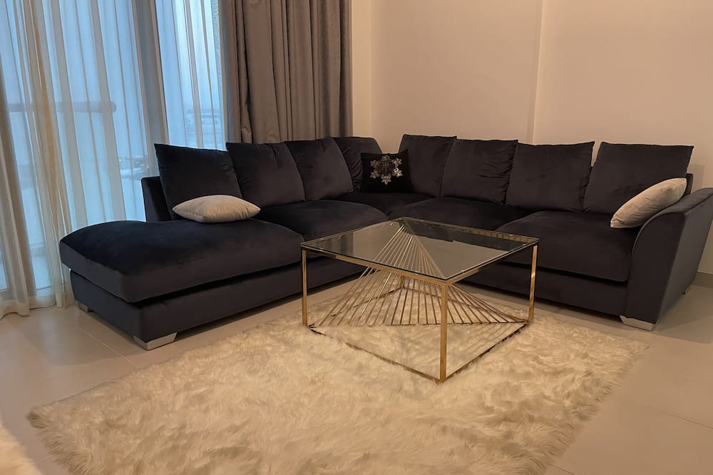 Photo of Livingroom in Al Barsha