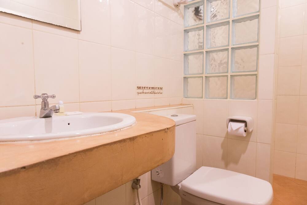 Photo of Bathroom in Hua Mak