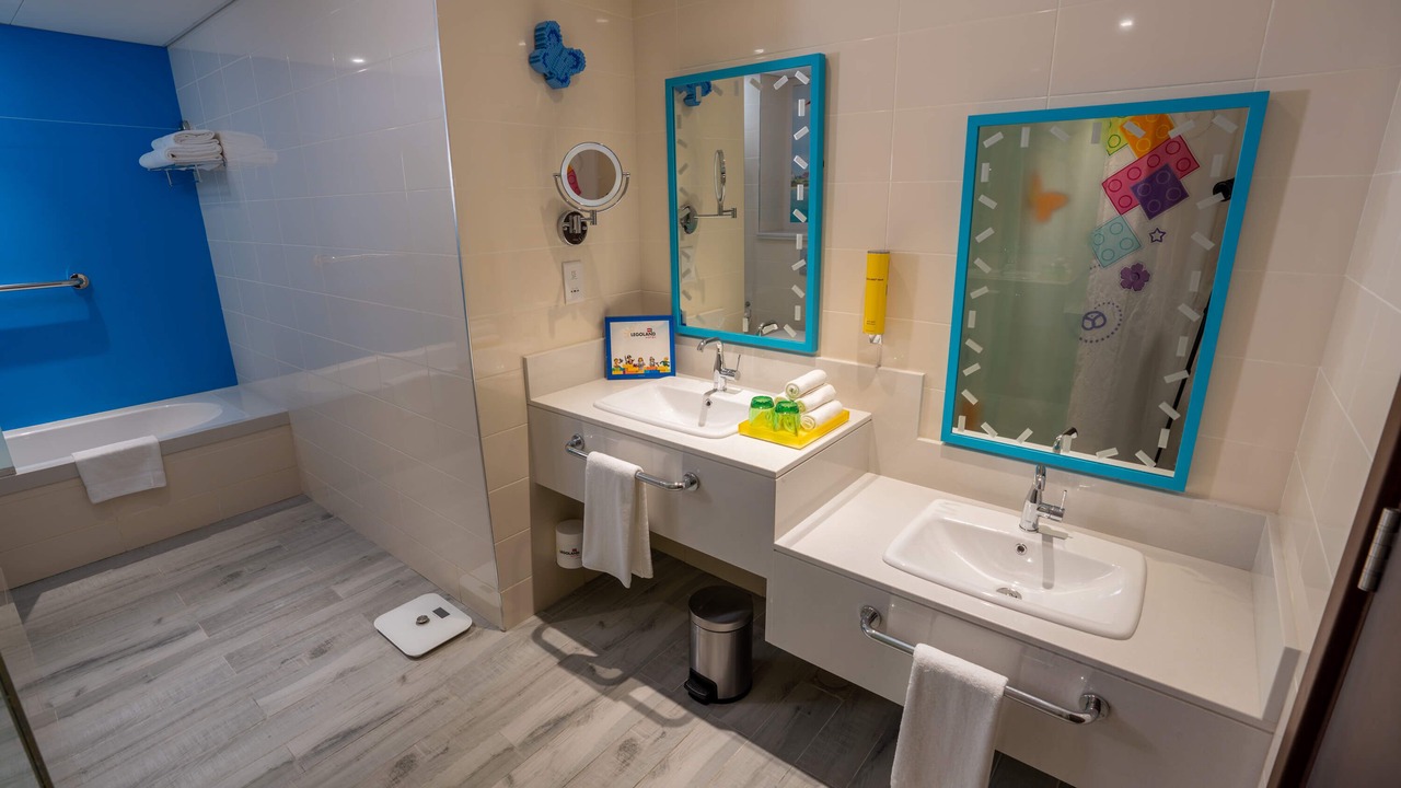 Photo of Bathroom in Jebel Ali