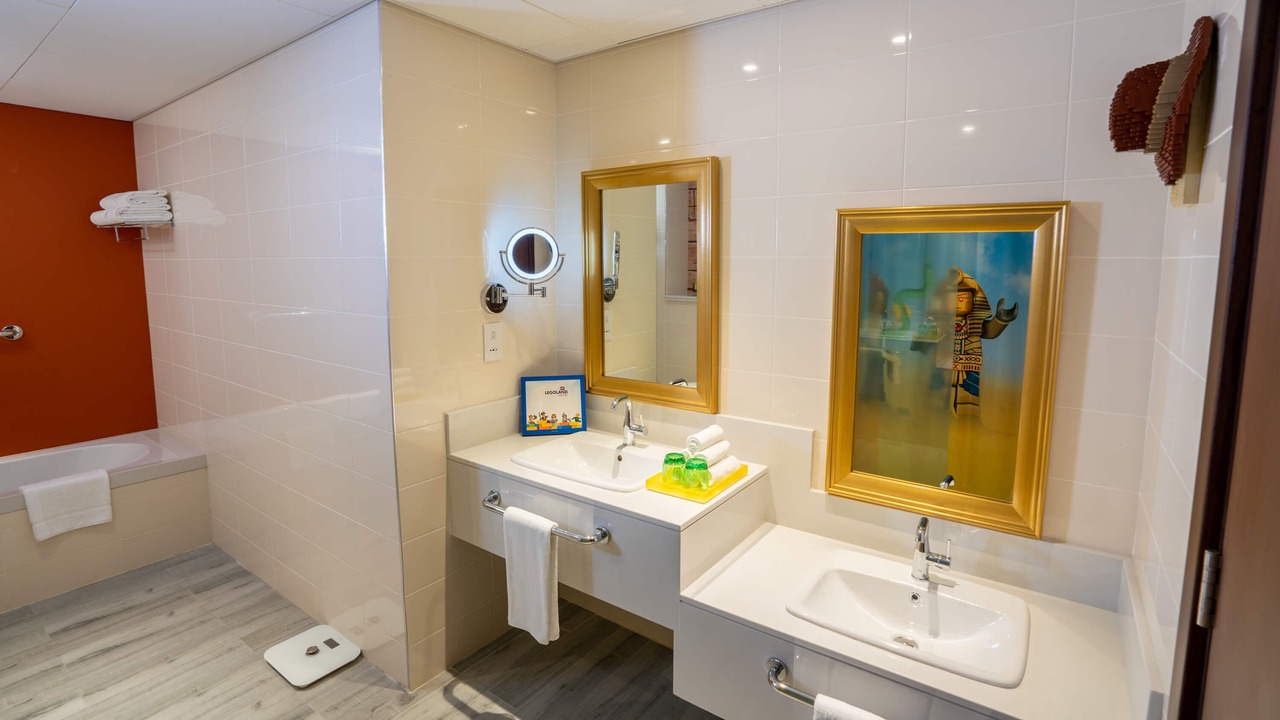 Photo of Bathroom in Jebel Ali