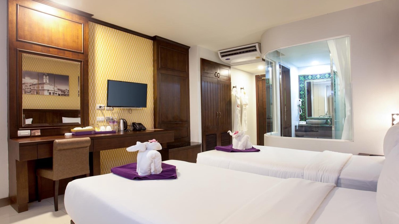 Photo of Bedroom in Koh Kaew