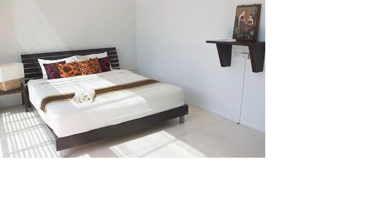Photo of Bedroom in Maret