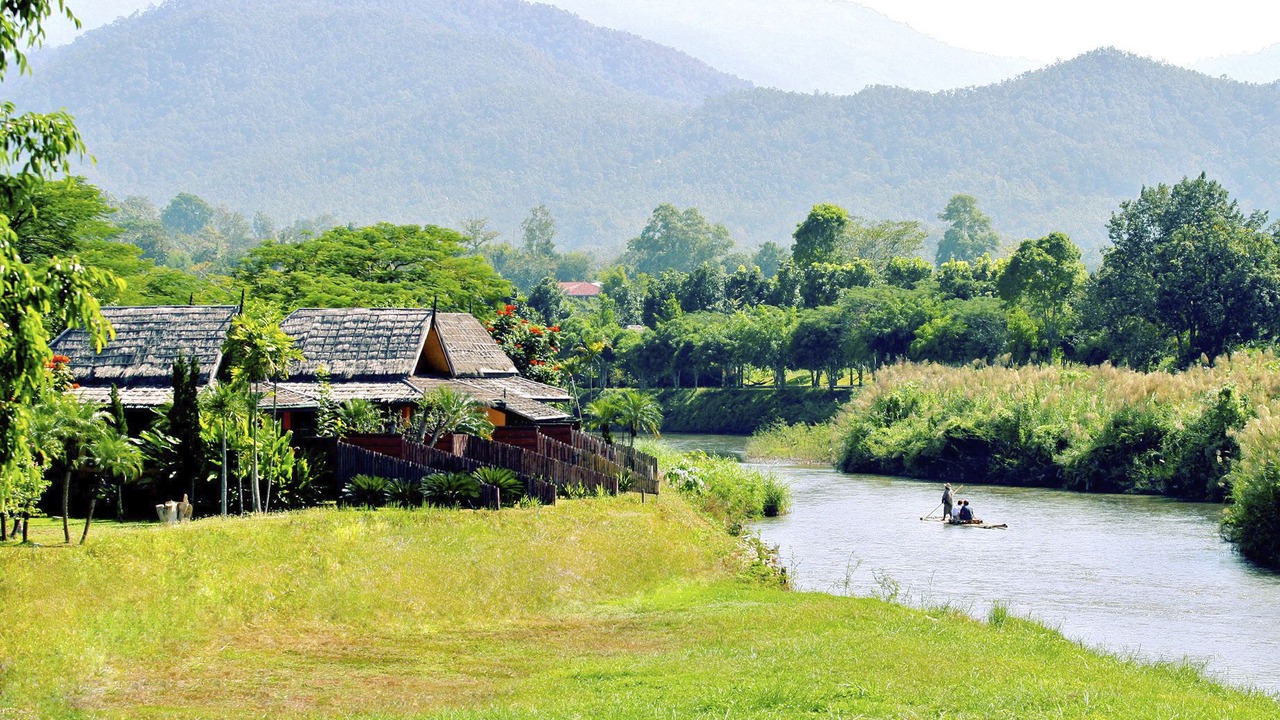 Photo of Others in Mae Hi