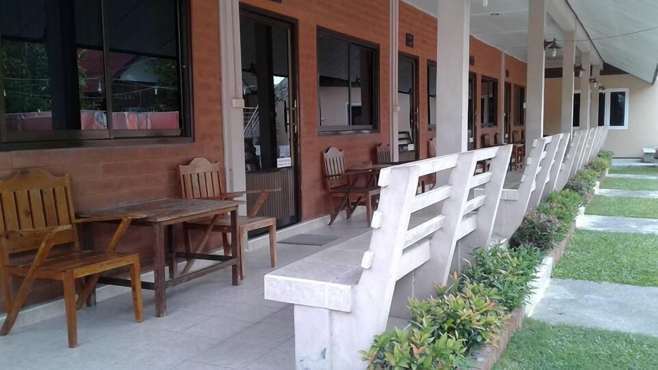 Photo of Patio Balcony in Khlong Wan