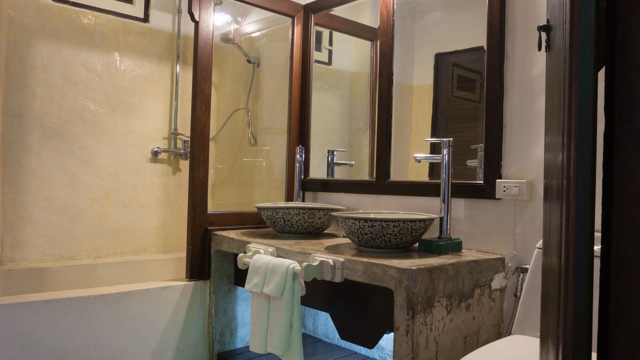 Photo of Bathroom in Pa Daet