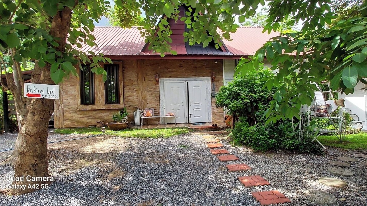 Photo of Outdoor in Kumphawapi