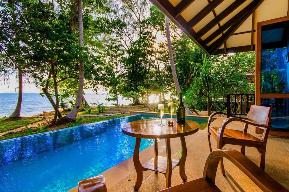 Photo of Patio Balcony in Nuea Khlong