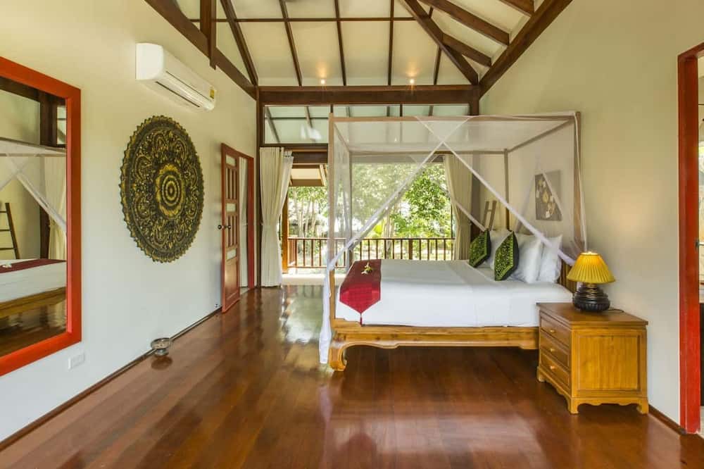 Photo of Bedroom in Nuea Khlong