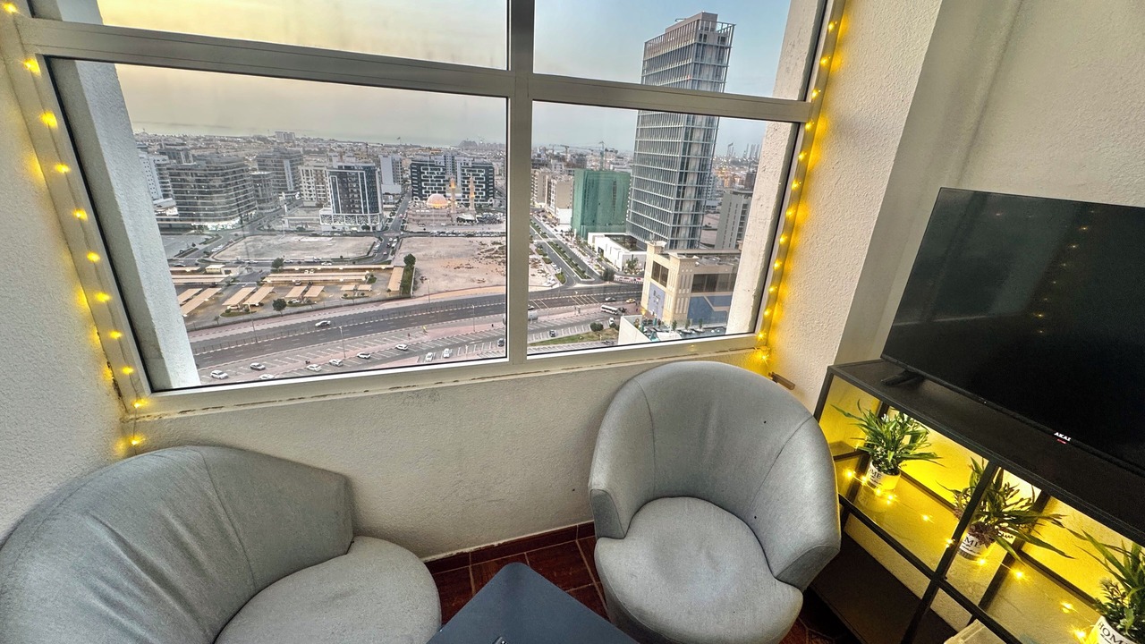 Photo of Patio Balcony in Trade Center
