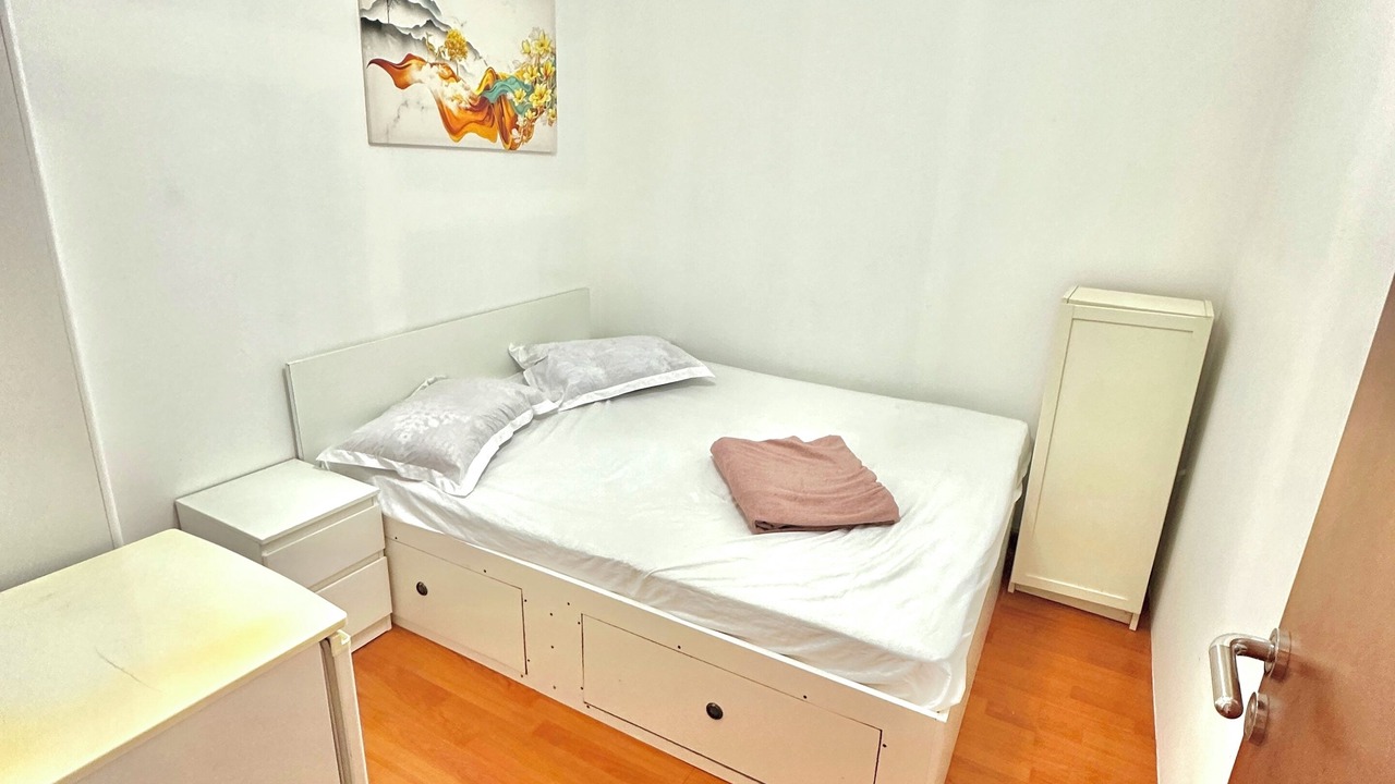 Photo of Bedroom in Trade Center