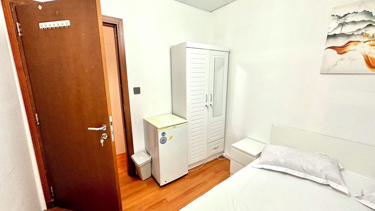 Photo of Bedroom in Trade Center