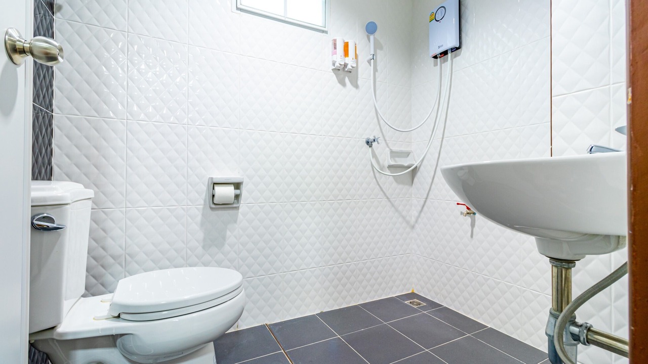 Photo of Bathroom in Chom Thong