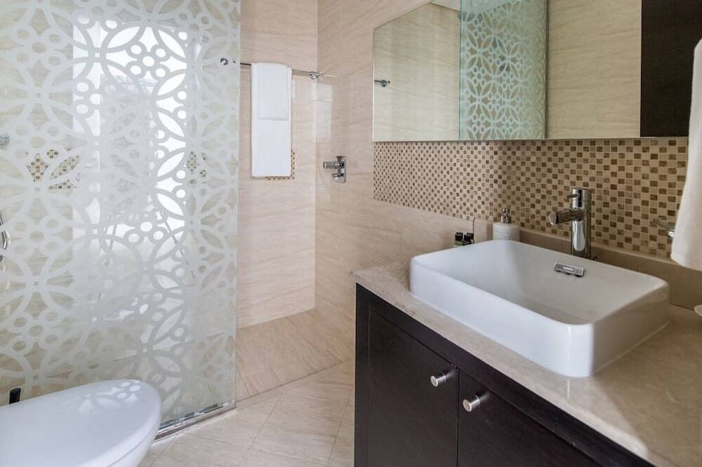 Photo of Bathroom in Downtown Dubai