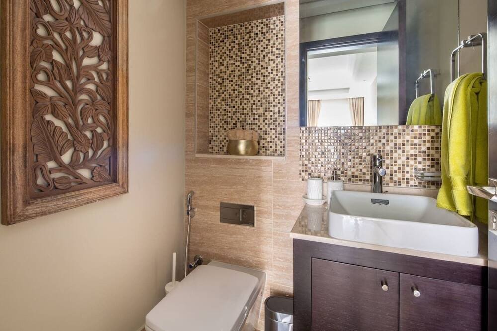 Photo of Bathroom in Downtown Dubai