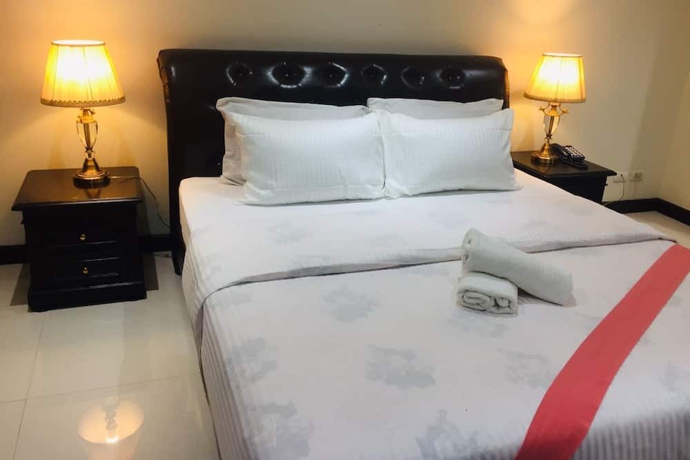 Photo of Bedroom in Ploenchit