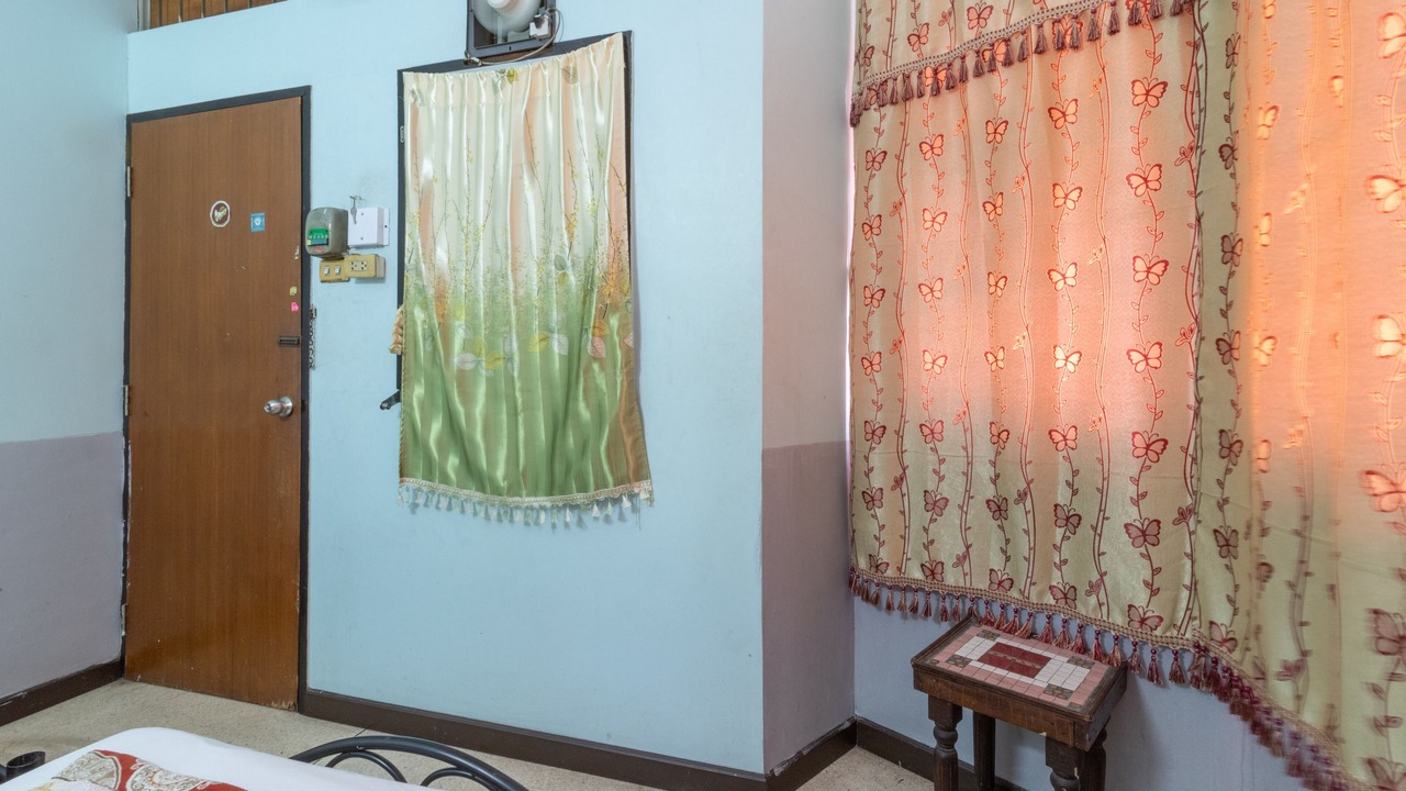 Photo of Bedroom in Talat Yot