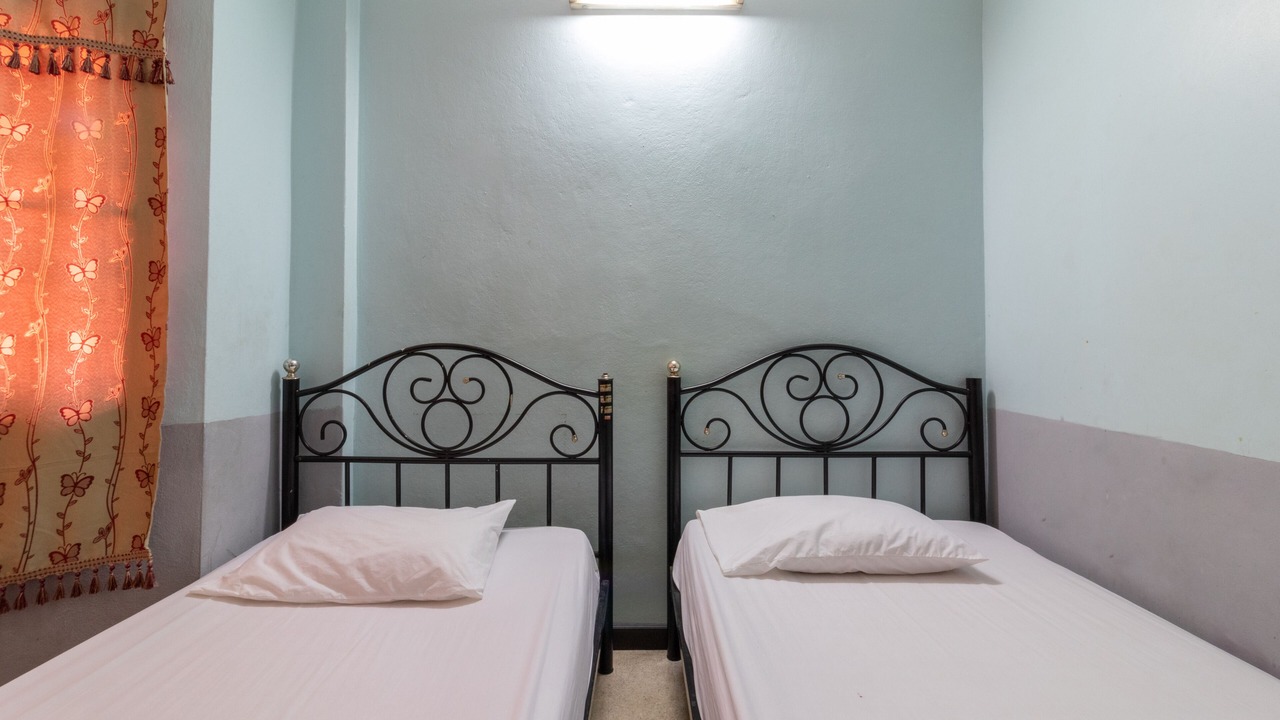 Photo of Bedroom in Talat Yot