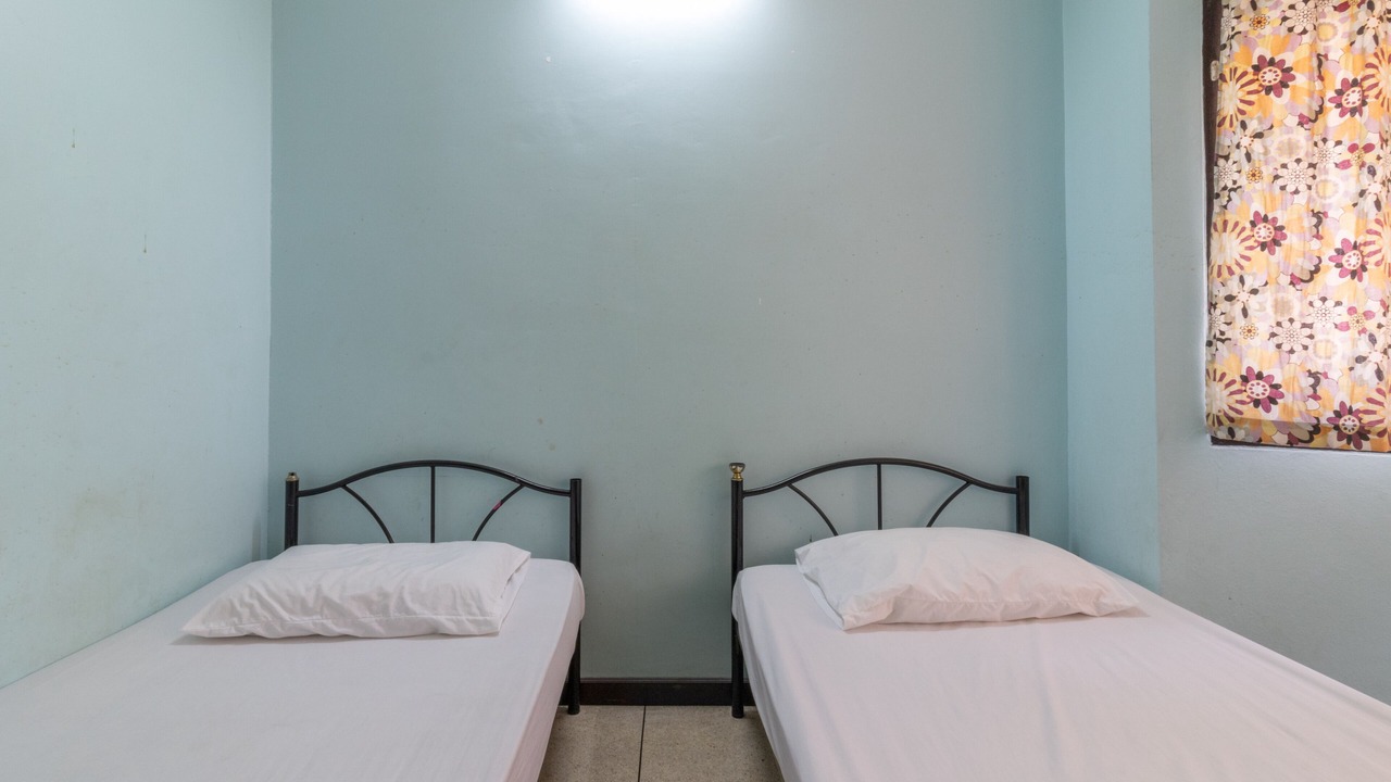 Photo of Bedroom in Talat Yot