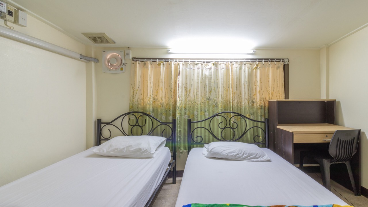 Photo of Bedroom in Talat Yot