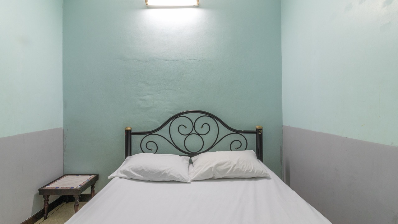 Photo of Bedroom in Talat Yot