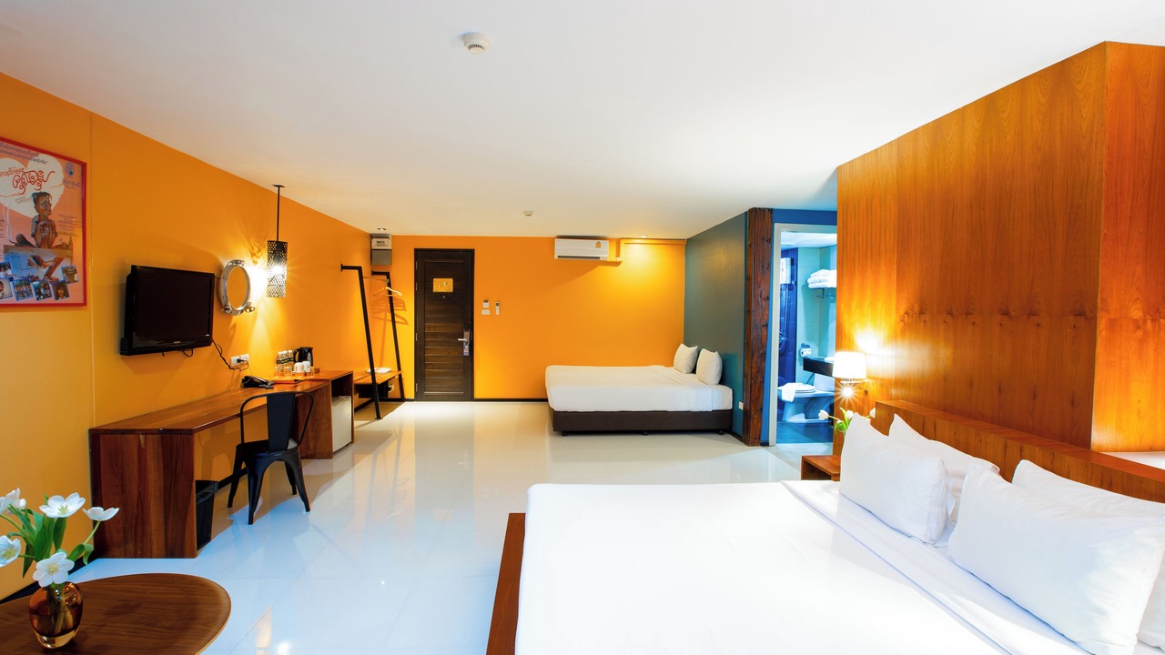 Photo of Bedroom in Samsen Nok